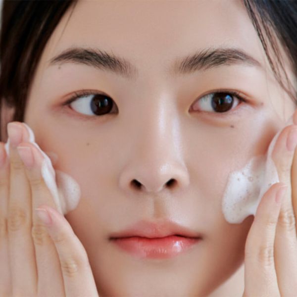 Celimax Ji Woo Gae Cica BHA Acne Foam Cleansing Очищаюча пінка з BHA-кислотою і центелою