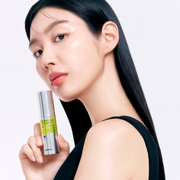 Celimax The Vita−A Retinol Shot Tightening Serum Підтягуюча сироватка з ретинолом та мікроголками