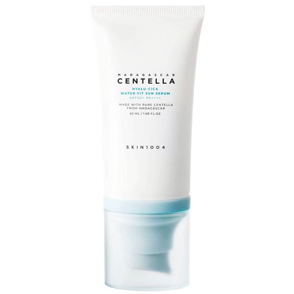 SKIN1004 Madagascar Centella Hyalu-Cica Water-Fit Sun Serum SPF50+ PA++++ Сонцезахисна сироватка