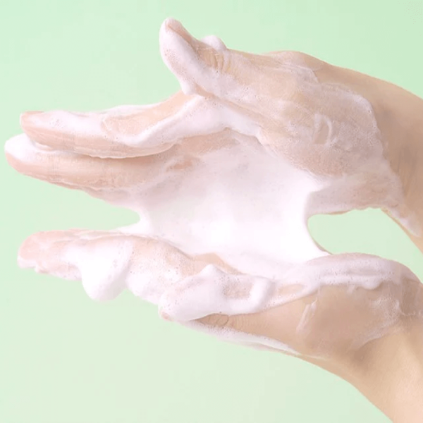 SKIN1004 Madagascar Centella Tea-Trica BHA Foam Антибактеріальна пінка для вмивання