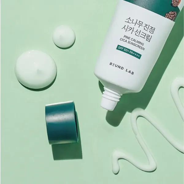 ROUND LAB Pine Calming Cica Sunscreen SPF50+ PA++++ Сонцезахисний крем з екстрактом голок сосни