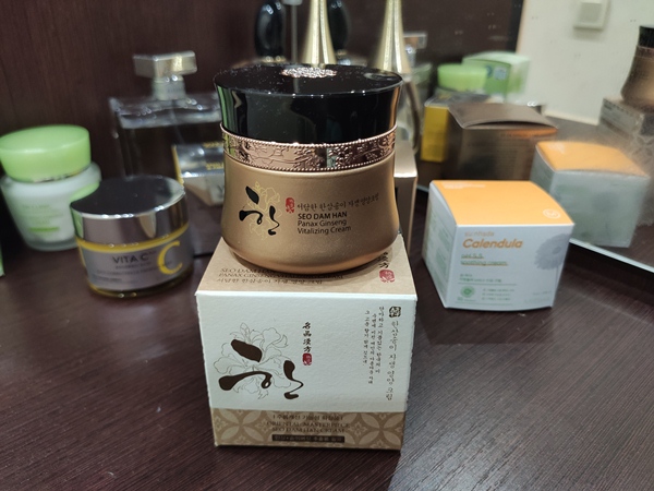 3W CLINIC Seo Dam Han Panax Ginseng Vitalizing Cream 3W CLINIC Seo Dam Han Panax Ginseng Vitalizing Cream