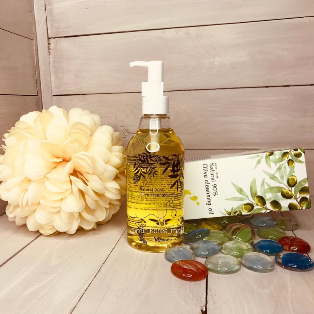 Elizavecca Natural 90% Olive Cleansing Oil Гидрофильное масло с натуральным маслом оливы Elizavecca Natural 90% Olive Cleansing Oil Гидрофильное масло с натуральным маслом оливы