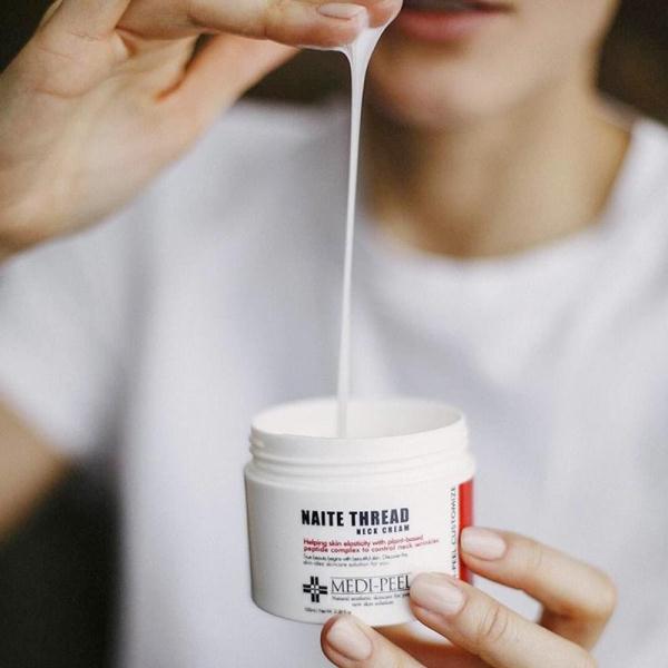 MEDI-PEEL Premium Naite Thread Neck Cream