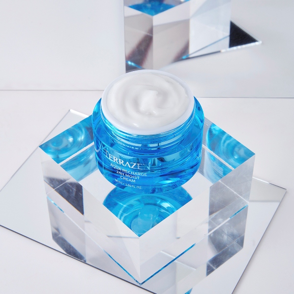 TERRAZEN Aqua Recharge 24H Moist Cream TERRAZEN Aqua Recharge 24H Moist Cream